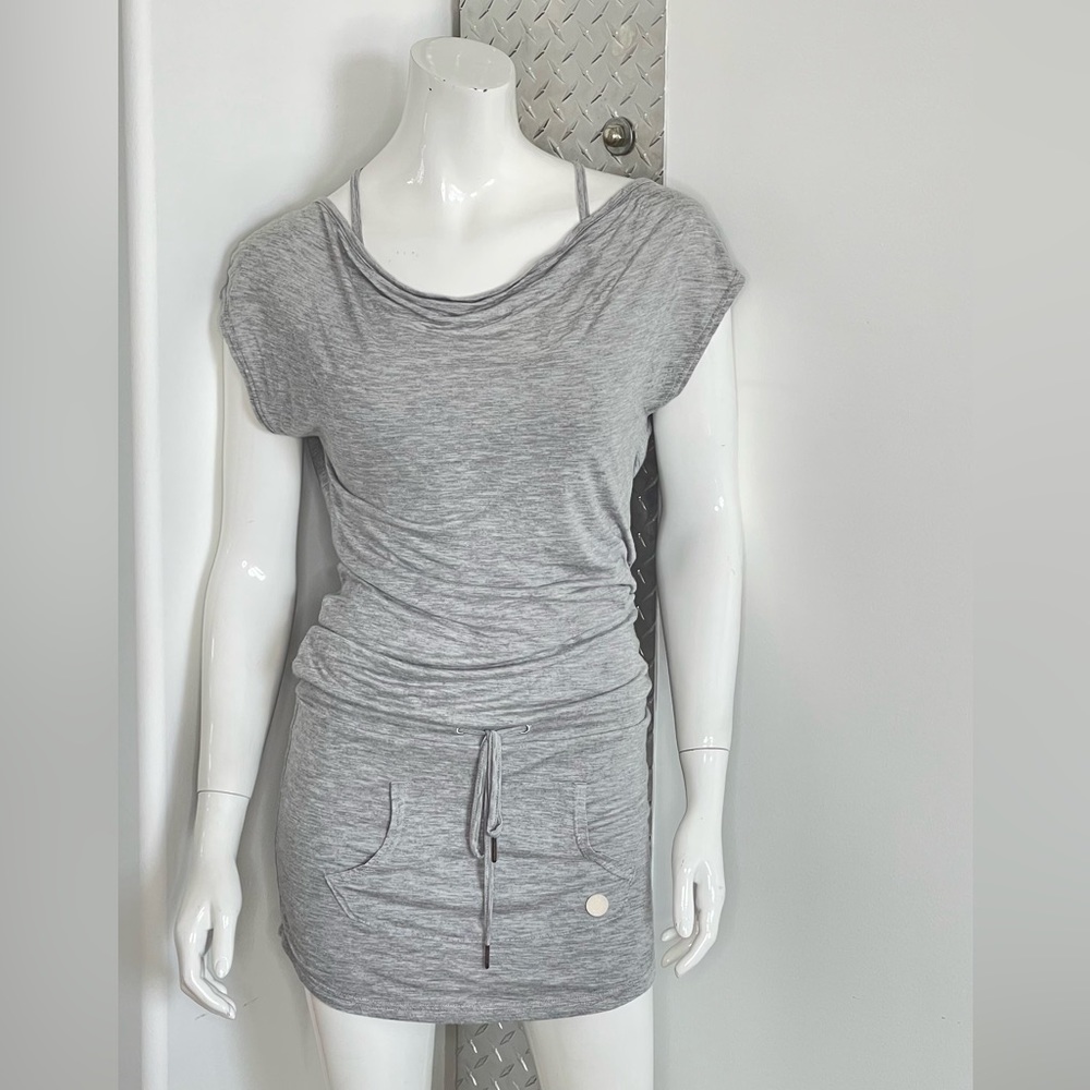 Sporty Billabong dress